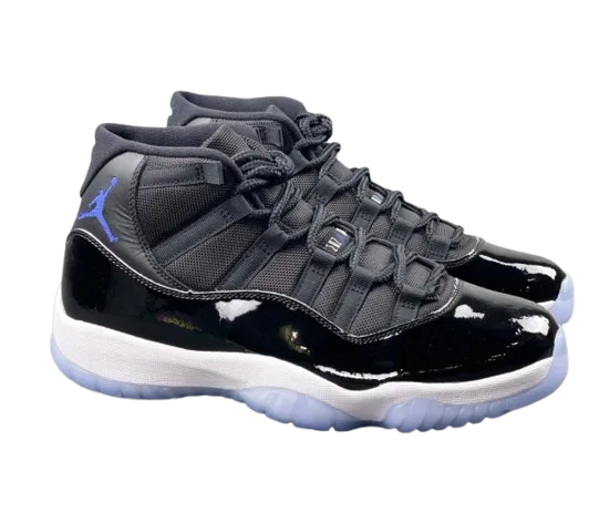 Adidași Jordan 11