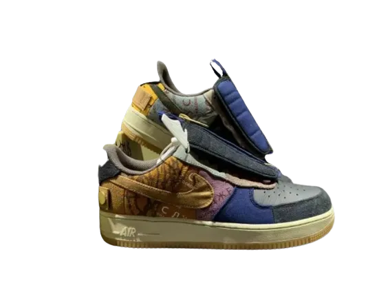 Nike x Travis Scott Airfoce 1 Sneakers