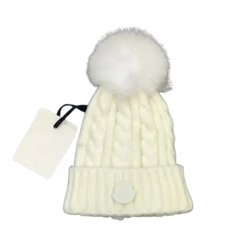 Căciulă Moncler