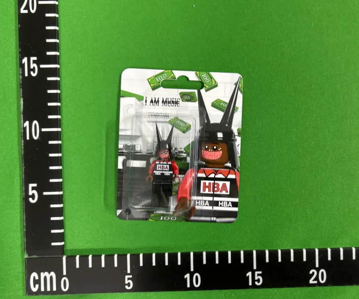 Figurină Playboi Carti LEGO