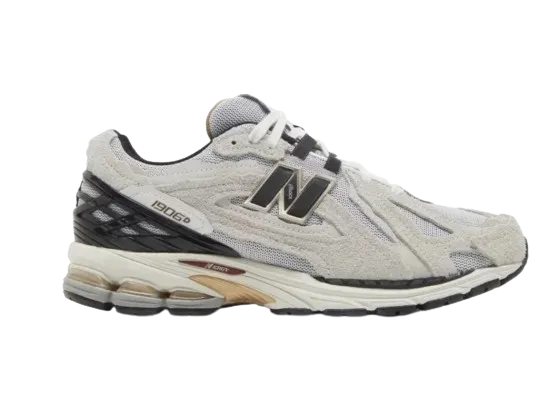 New Balance 1906's Sneakers