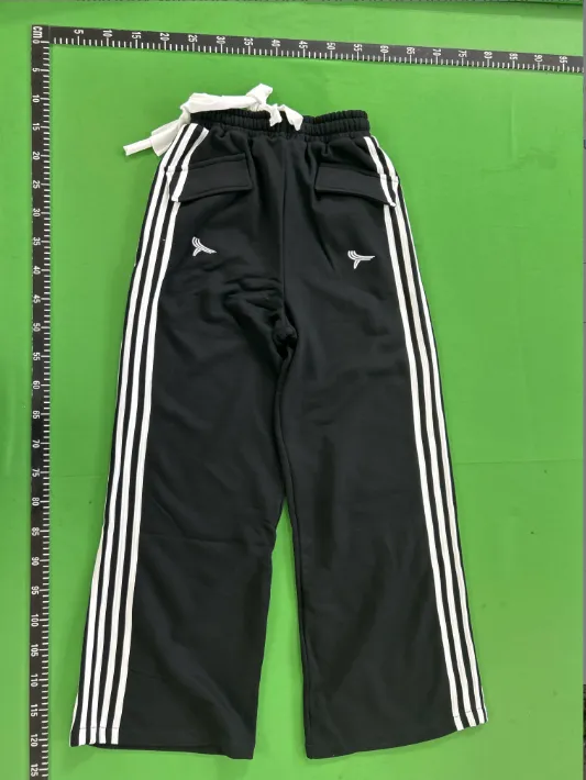 Pantaloni de trening Yori