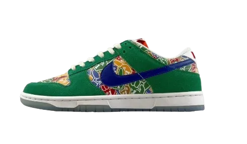 Nike Foam Fingers Dunks Sneakers