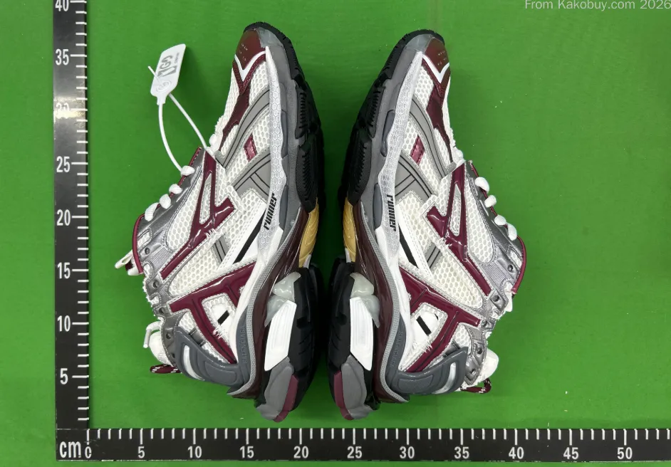 Balenciaga GO Sneakers