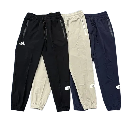 Pantaloni lungi Adidas