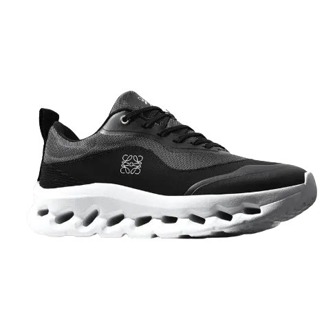 Adidași Loewe x ON Cloud x Cloudtilt