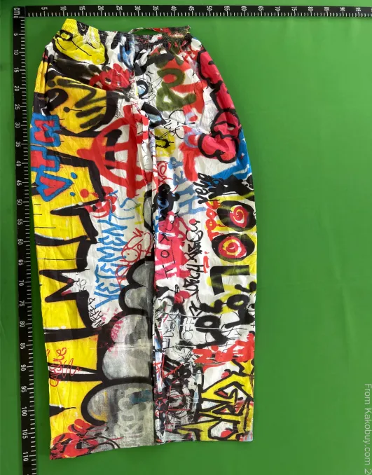 Pantaloni lungi Vetements Grafitti