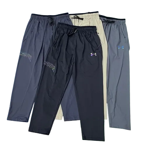 Pantaloni lungi Under Armour