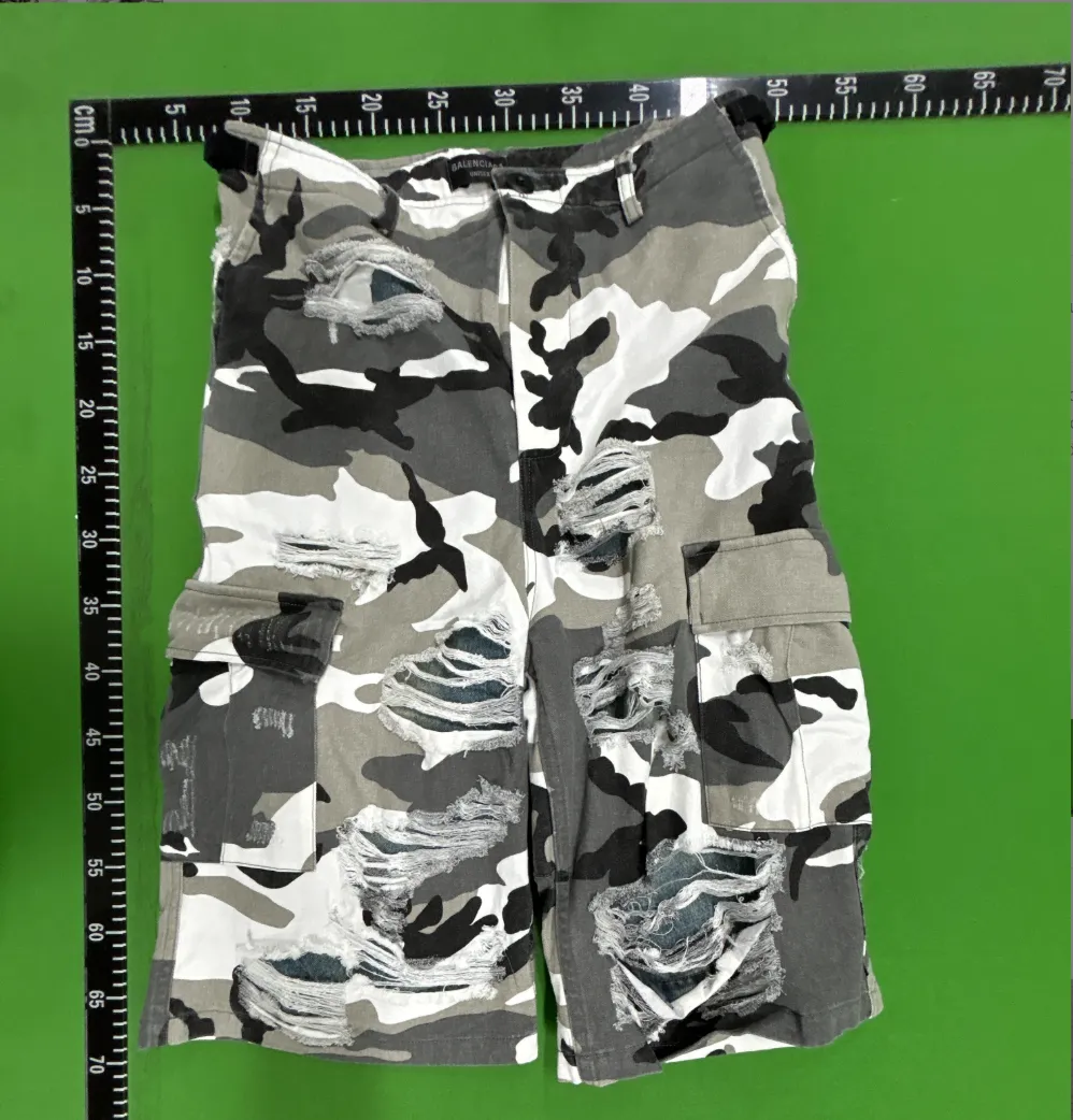Pantaloni scurți Balenciaga Camo