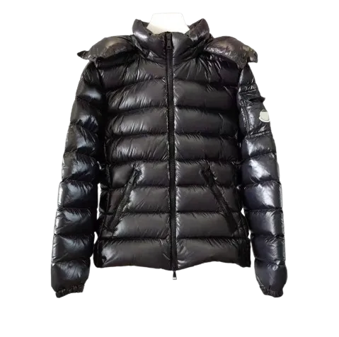 Geacă de iarnă Moncler