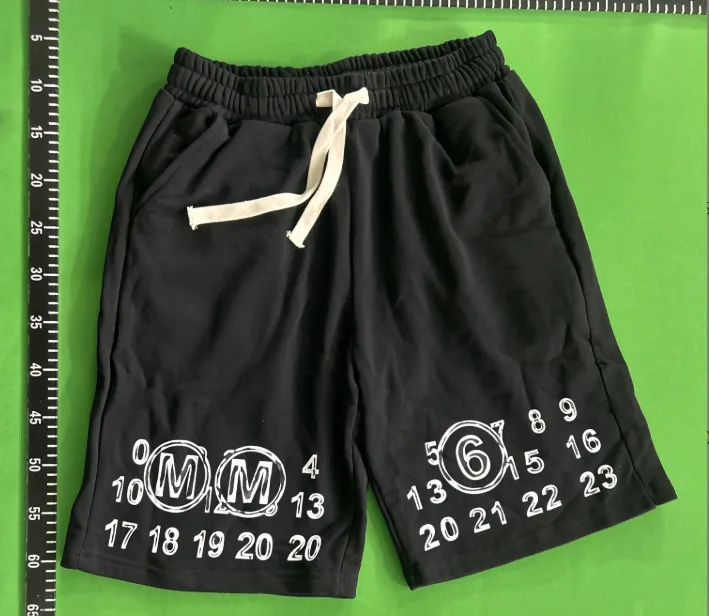 Pantaloni scurți & Pantaloni lungi MM6 Maison Margiela