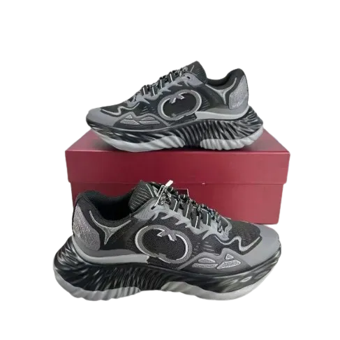 Adidași Gucci Ripple Splash