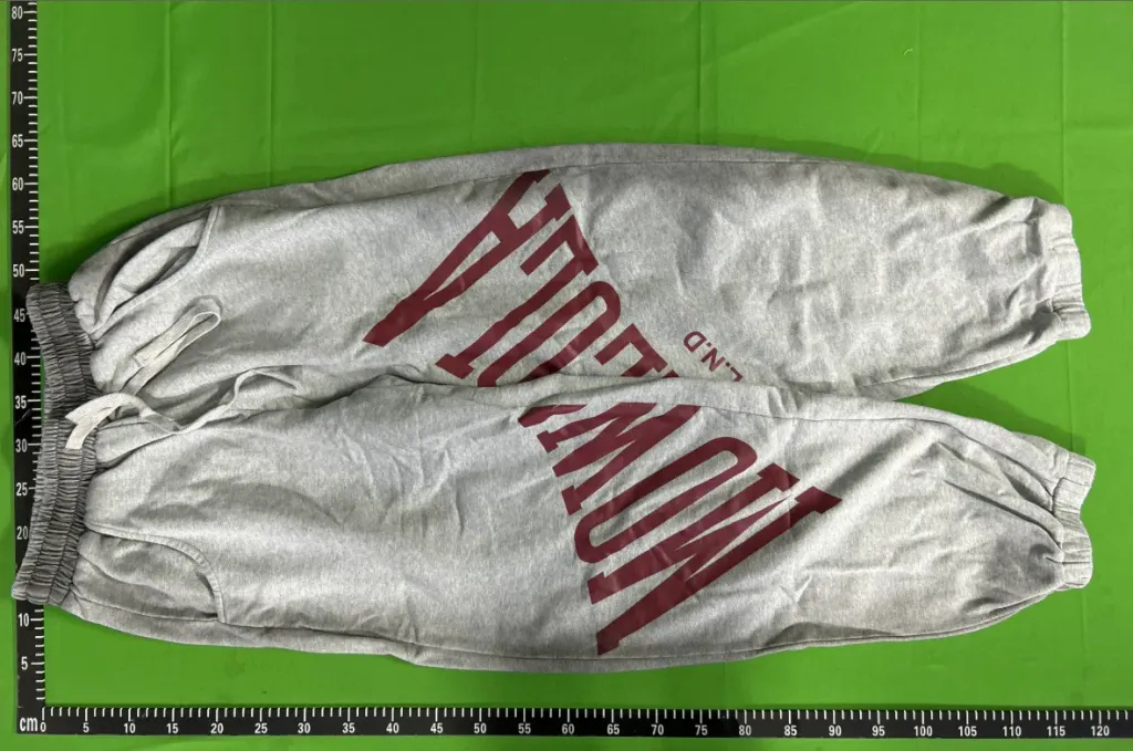 Pantaloni lungi Mowalola