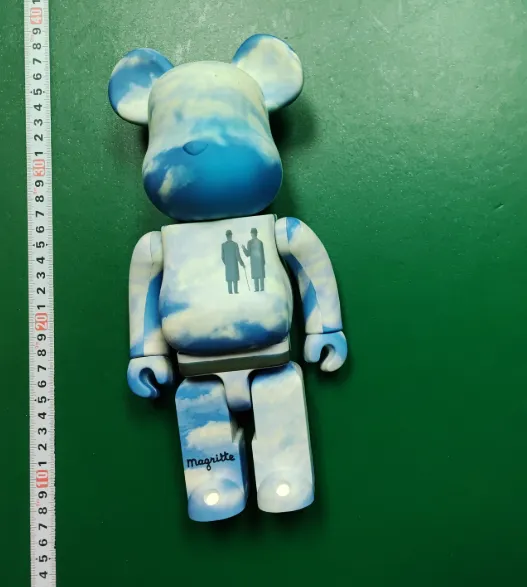 BE@RBRICK Rene Magritte Figure