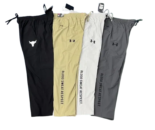 Pantaloni lungi Under Armour