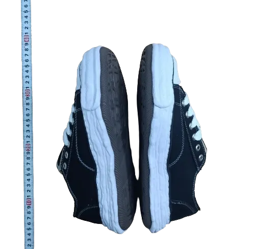 Adidași Maison Mihara Yasuhiro